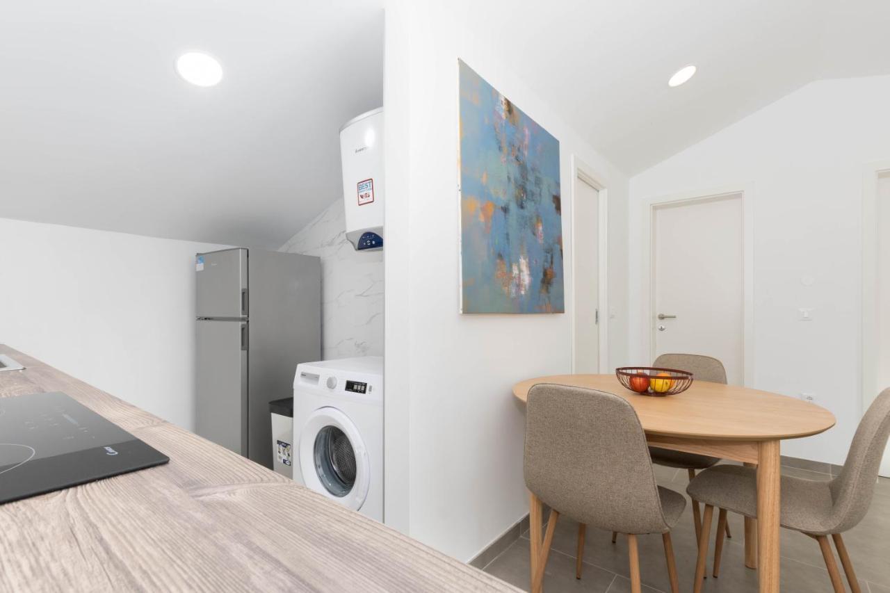 Apartment Eros Sisan Exterior photo